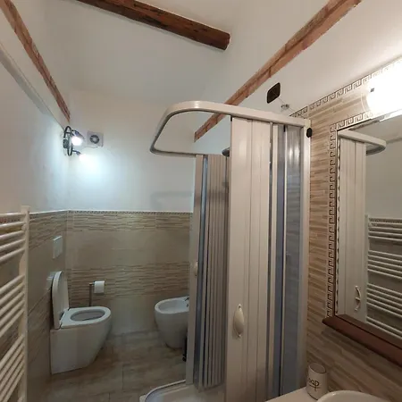 Fattoria Del Colle By Enrico Apartment