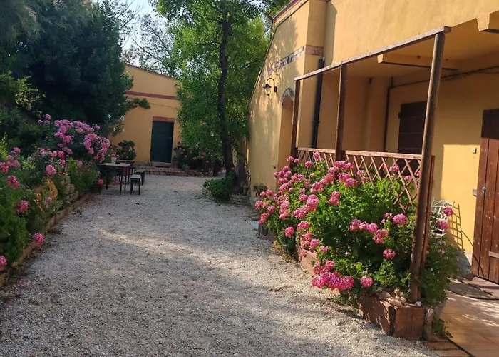 Apartment Fattoria Del Colle By Enrico Casa Cappanera