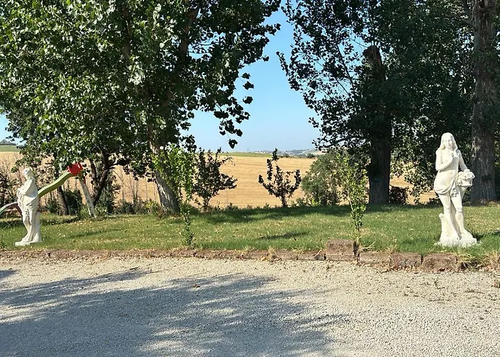 Apartment Fattoria Del Colle By Enrico