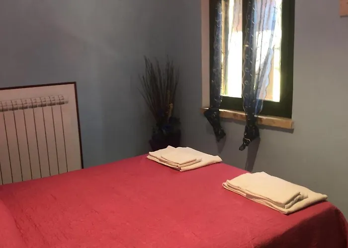 Apartment Fattoria Del Colle By Enrico